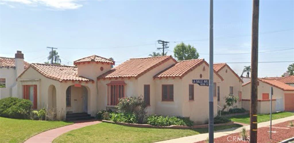 9201 La Salle