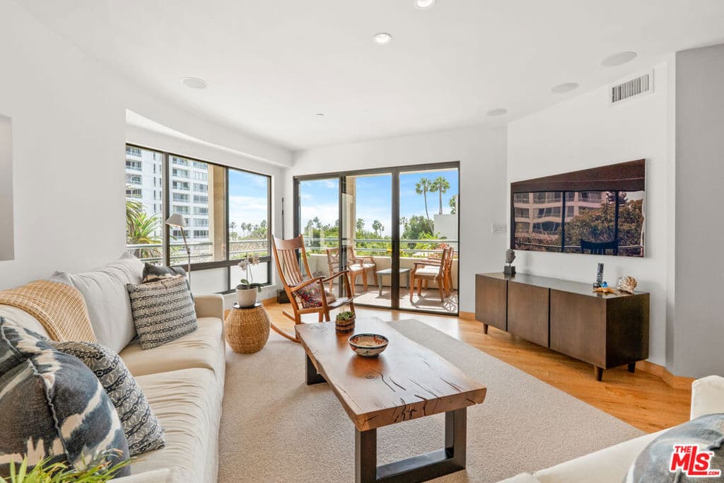140 Ocean Park Boulevard 425