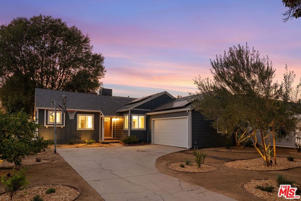 7033 Quartz Avenue