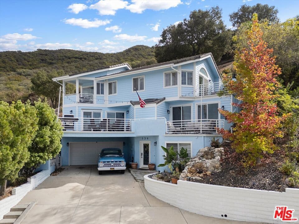 536 S Ventu Park Road