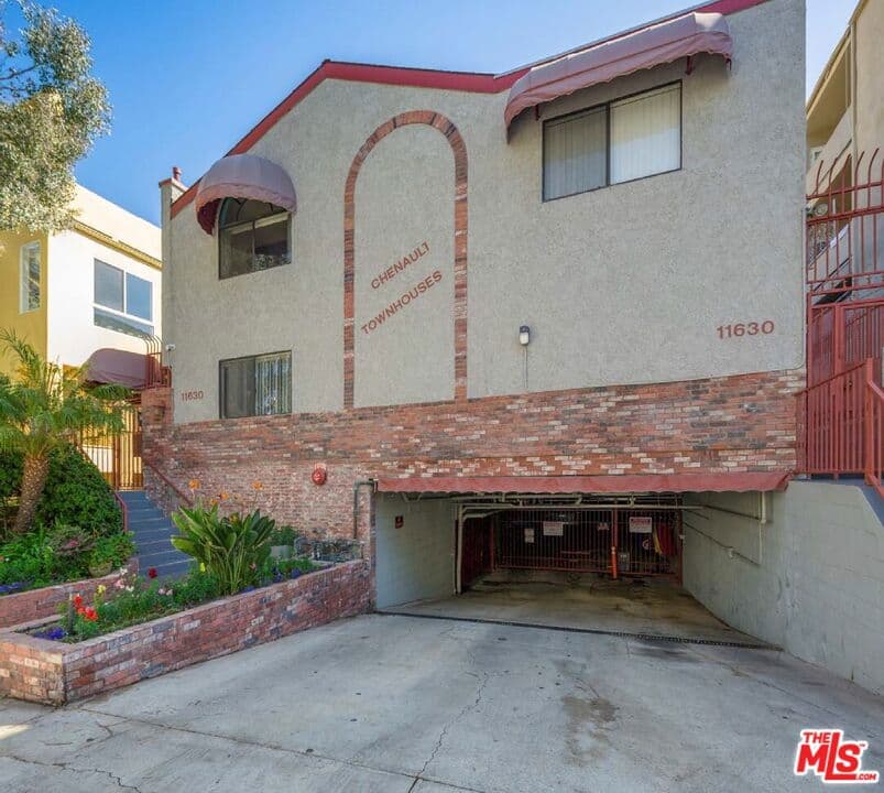11630 Chenault Street