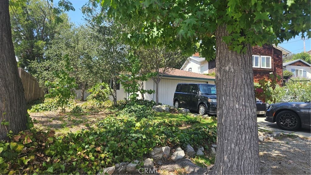 5161 Finehill