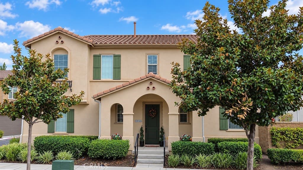 14495 Hillsdale