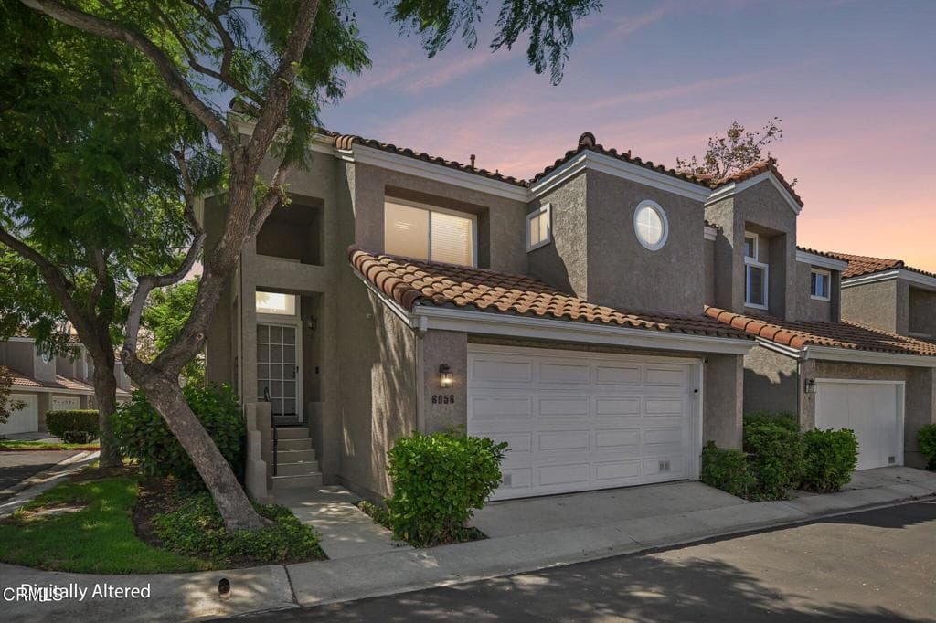6056 Paseo Encantada
