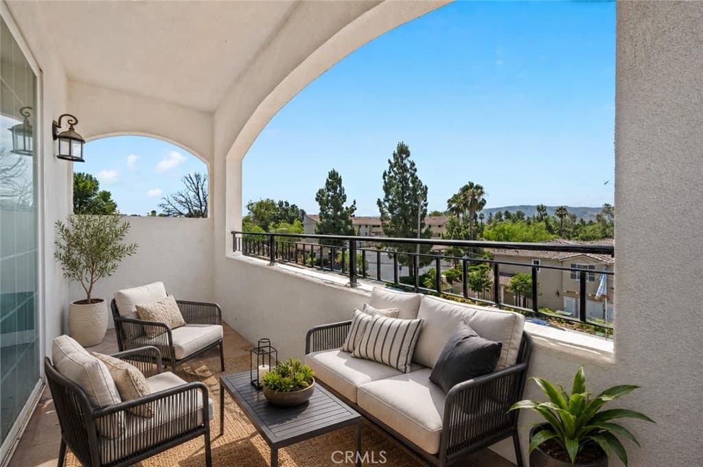 1755 Heywood