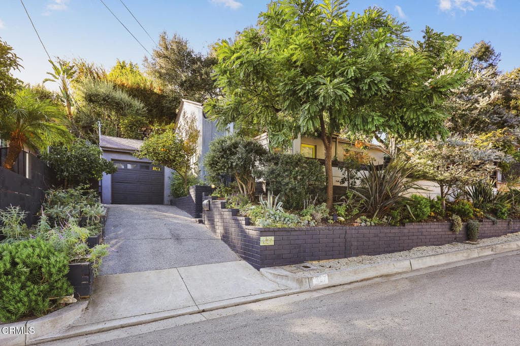 427 Heather Heights Court