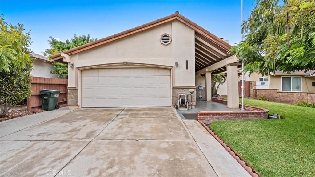 16559 Ember Glen Road
