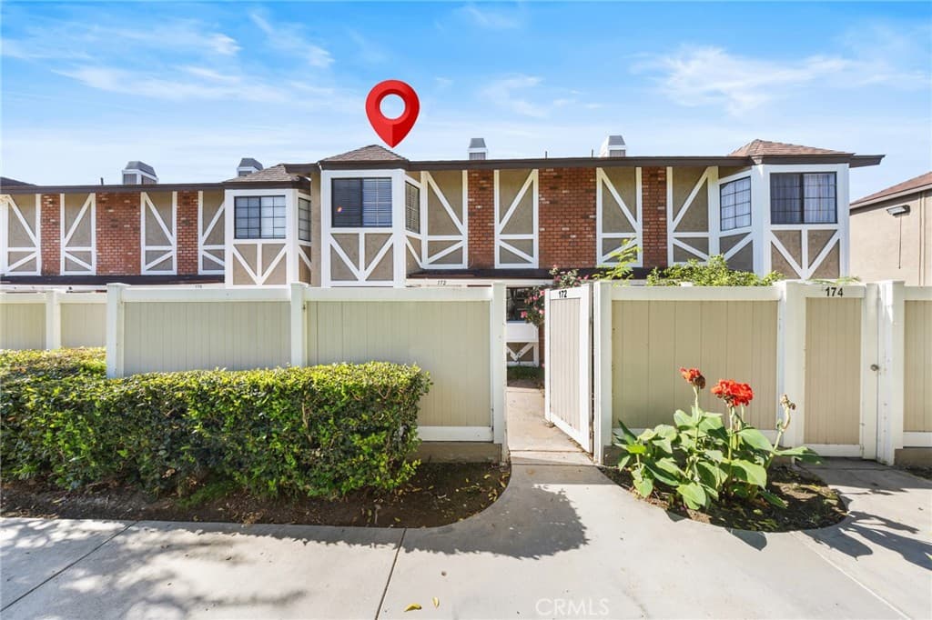 172 Greenbriar Lane
