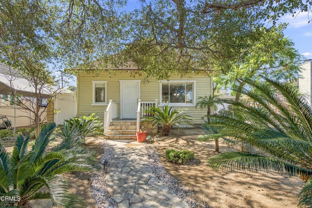 1007 Rose Avenue