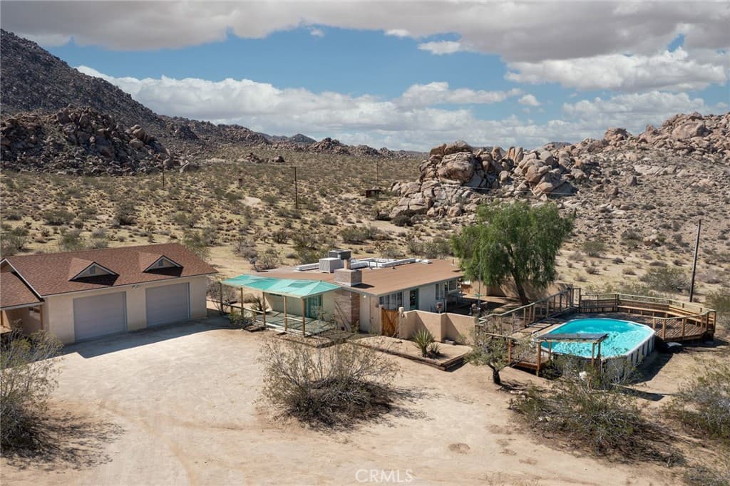 66239 Serrano Road