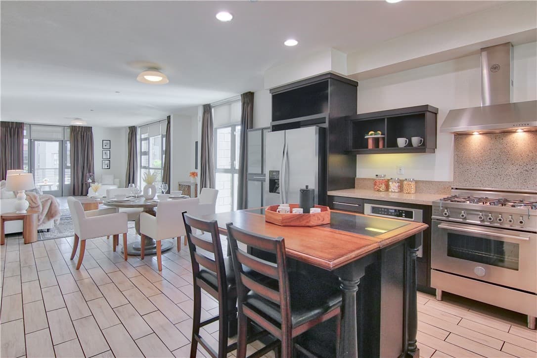 13045 Pacific Promenade 314