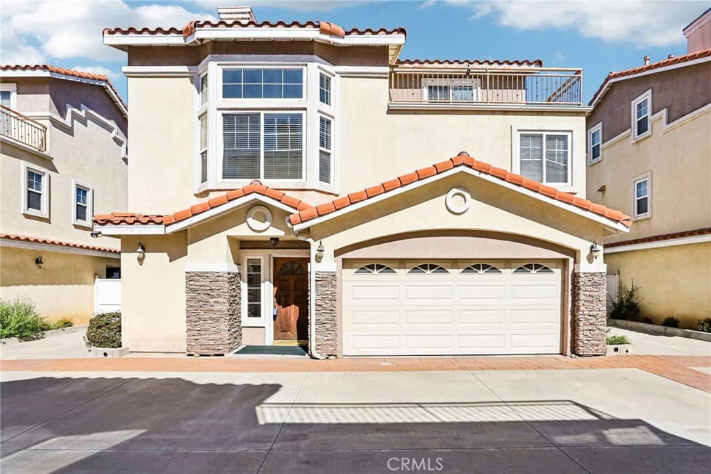 15908 Halldale B
