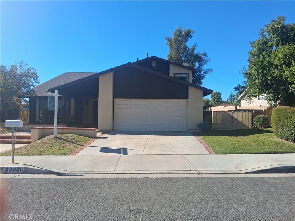 23026 W Cuervo Dr.