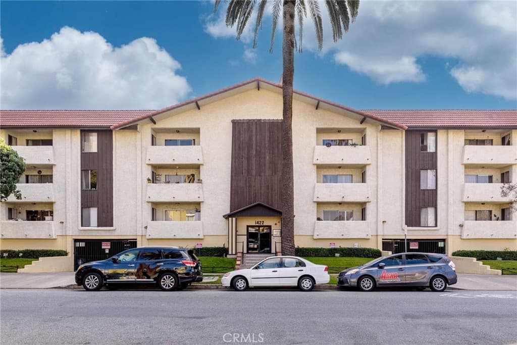 1422 Rock Glen Avenue 203