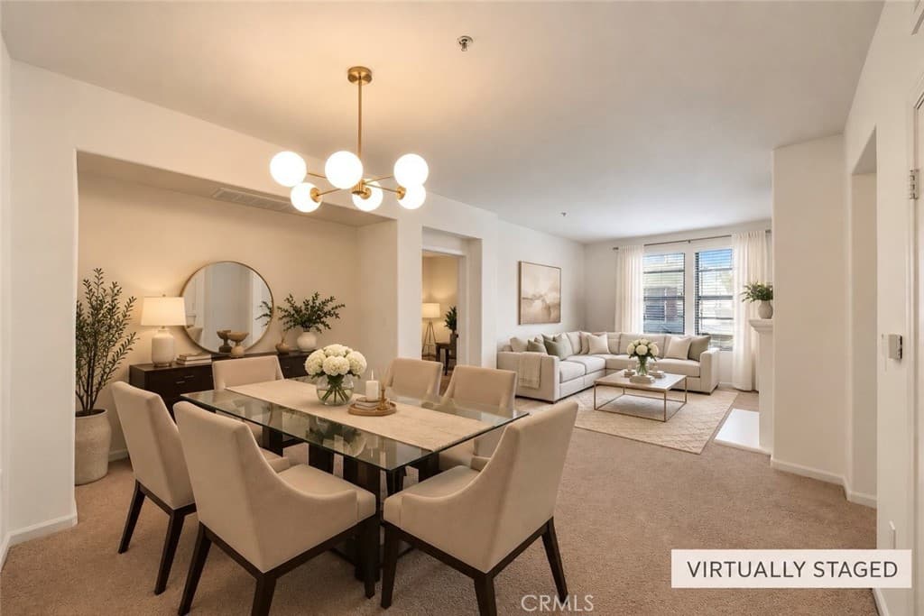 128 N Oak Knoll 206