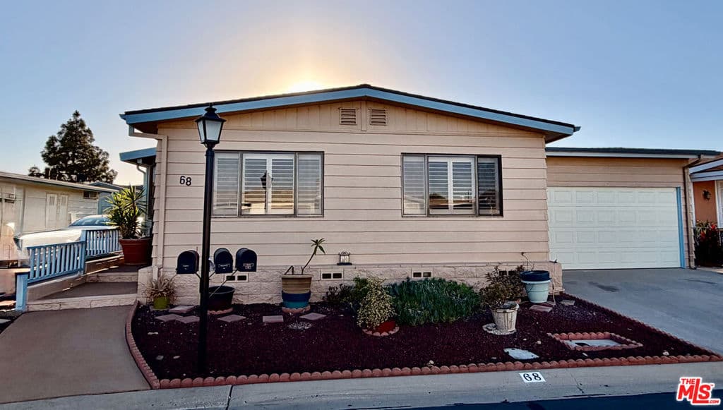 68 Poinsettia Gardens Drive 68