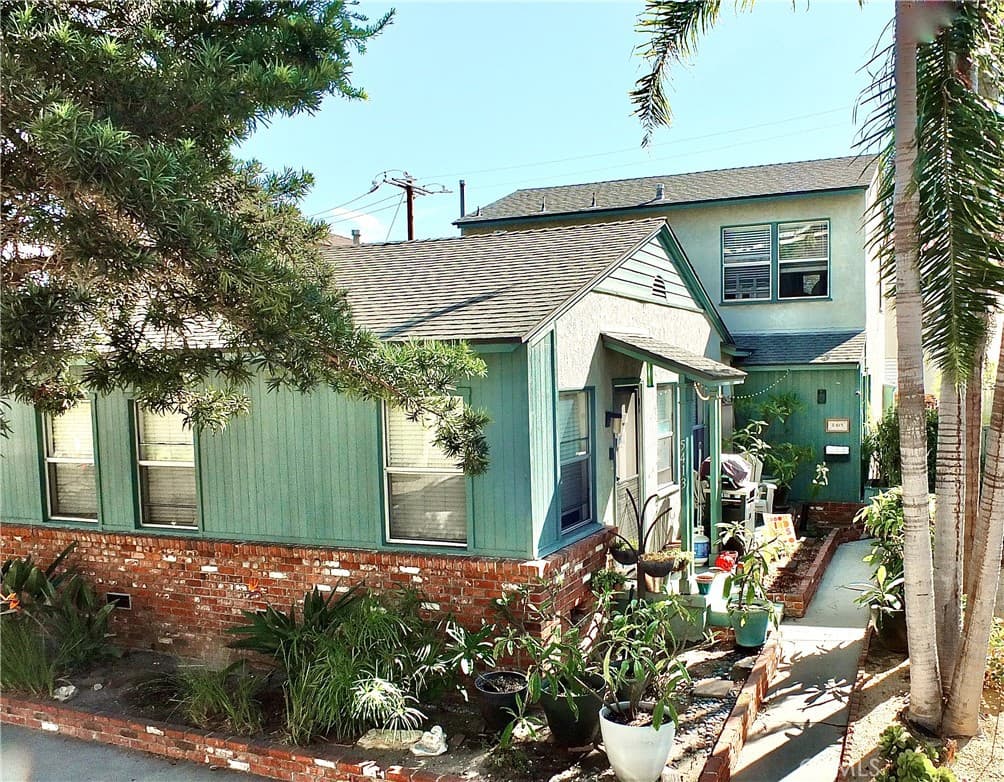 5413 E The Toledo