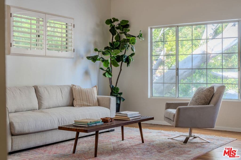 1115 N Beverly Glen Boulevard
