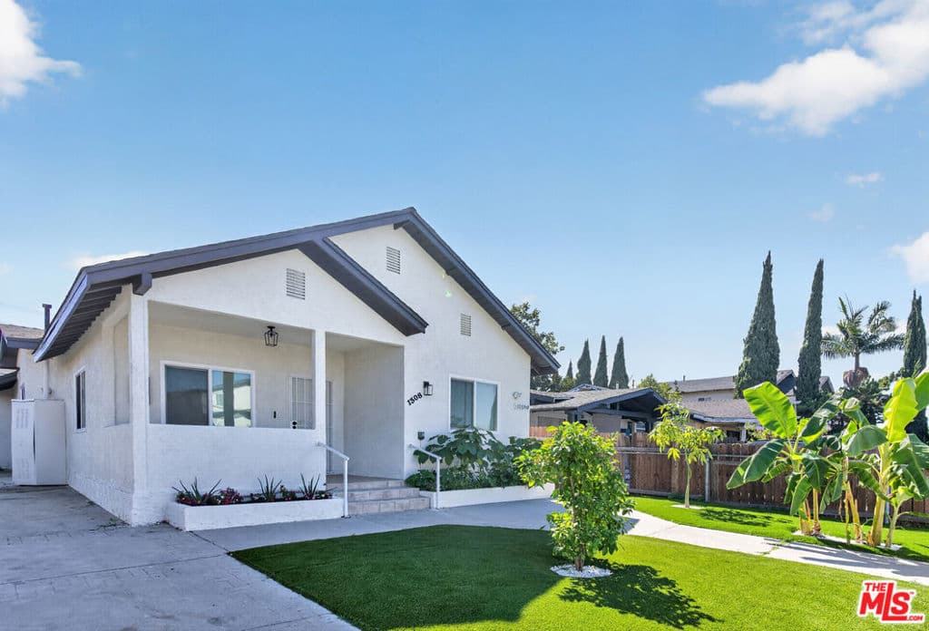 1308 W 53rd Street