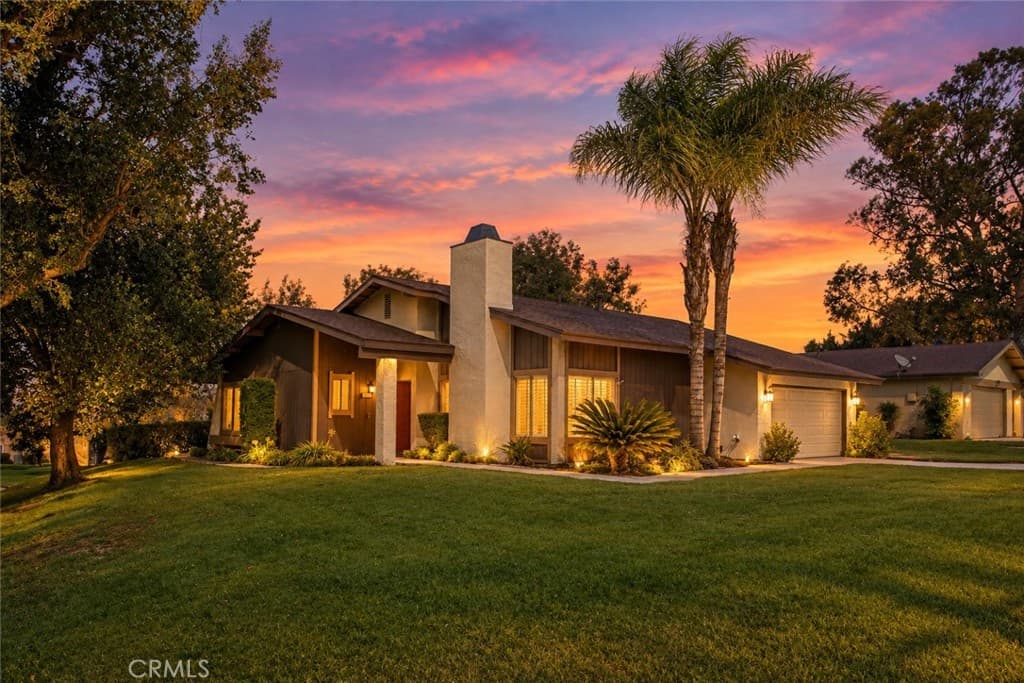 803 E Palm Avenue
