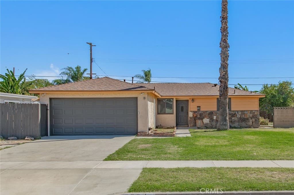 1334 Ardilla Avenue