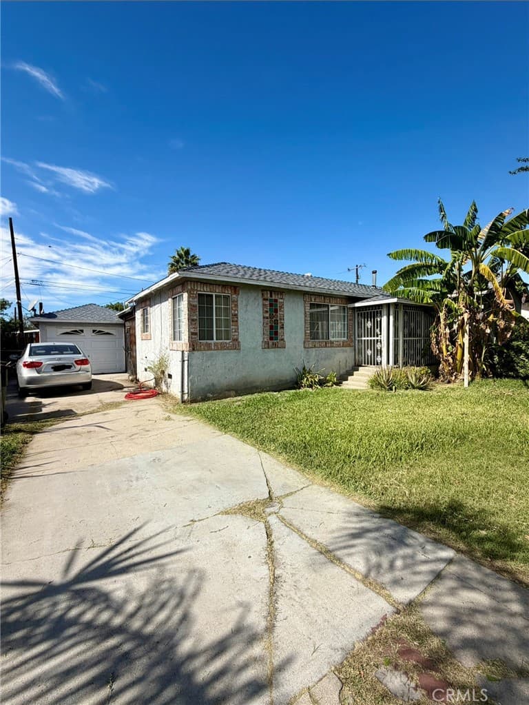 1060 Myrtle Drive