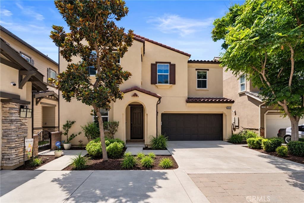 3830 S Silver Oak