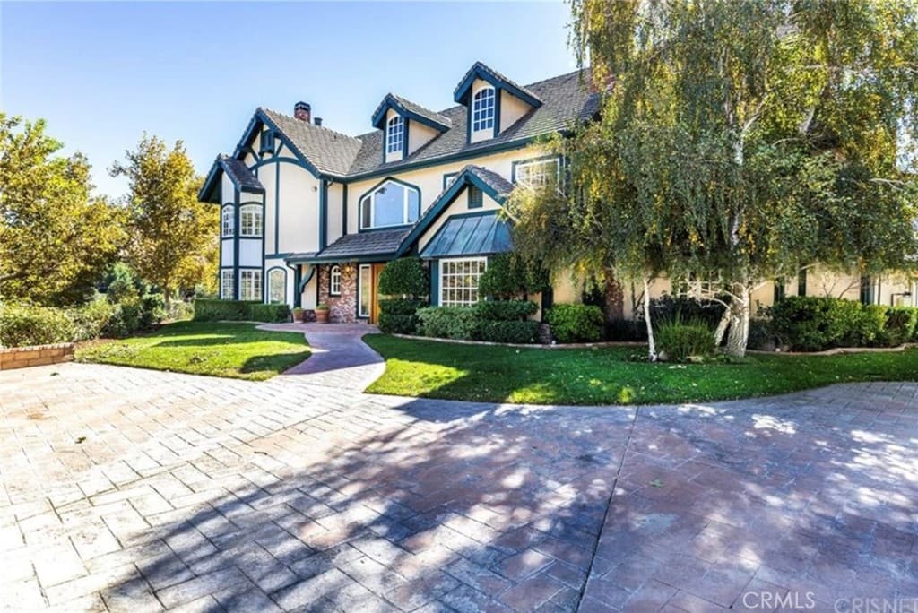 16418 Cambria Estates Lane