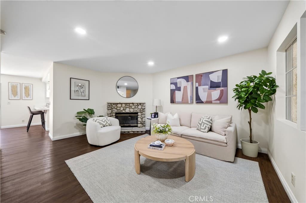 15365 Woodruff 8