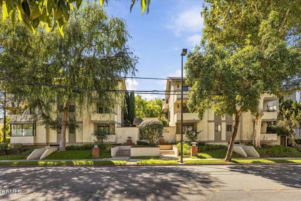 1000 E California Boulevard 105