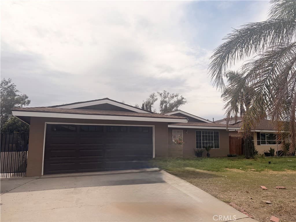 15169 Sequoia Avenue