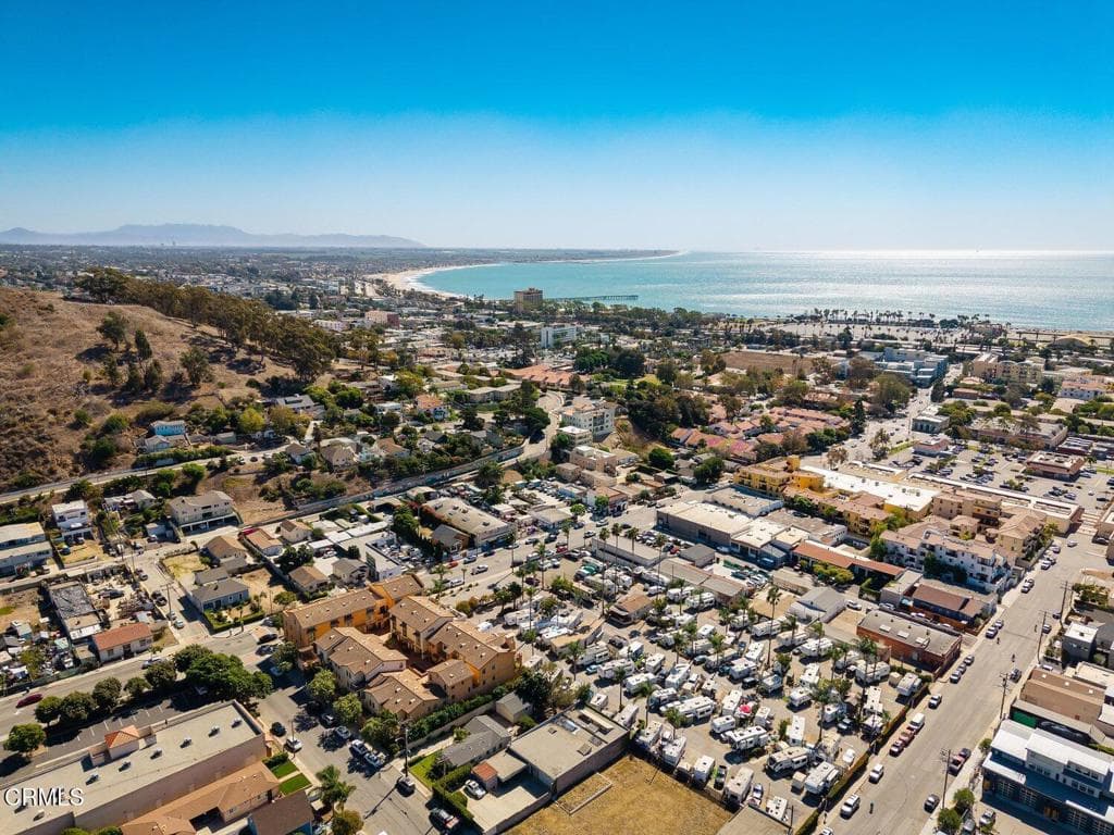 285 N Ventura 14