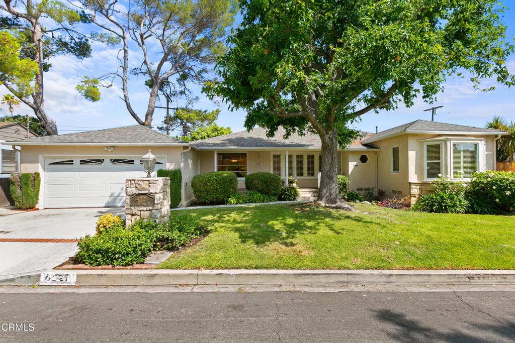 4227 Barryknoll Drive
