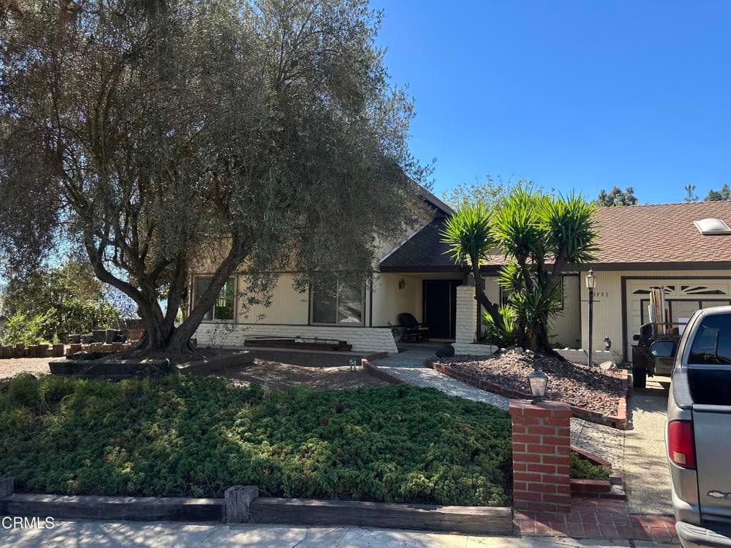 3931 Bucklin Place