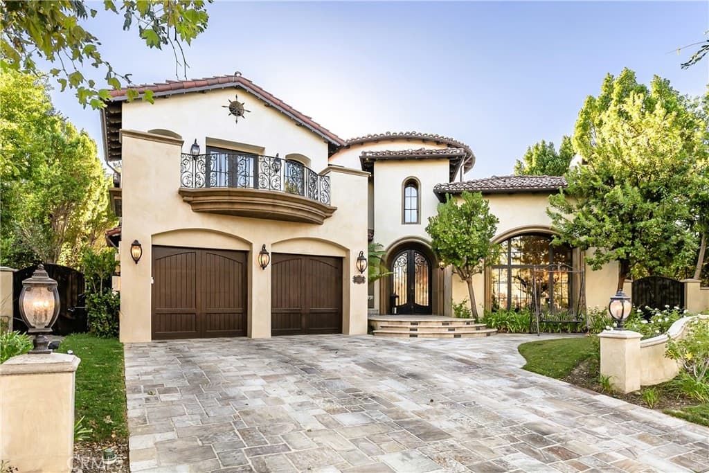 25878 Shady Oak