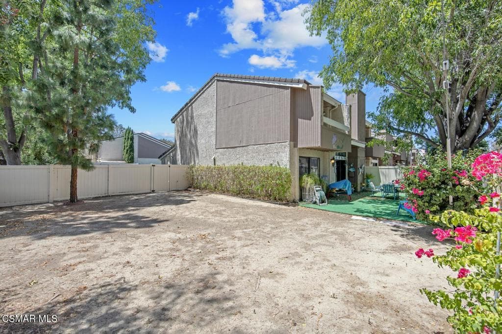 474 Artisan Road 19