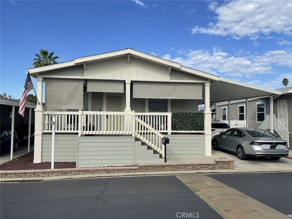 1205 Cypress 133