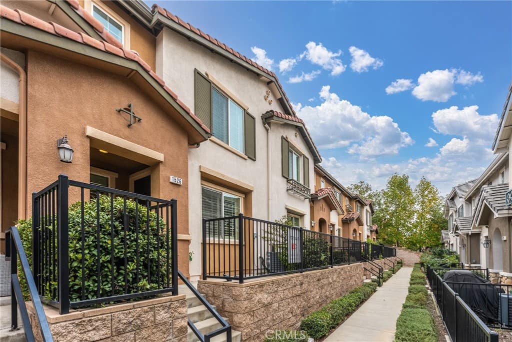 1526 Milan Court