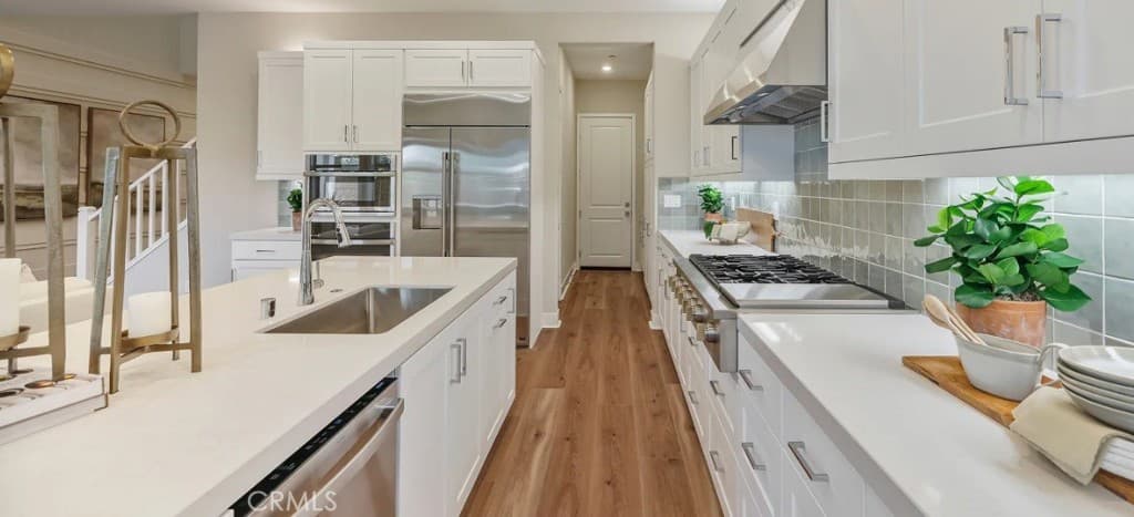 1388 Hummingbird Place 419
