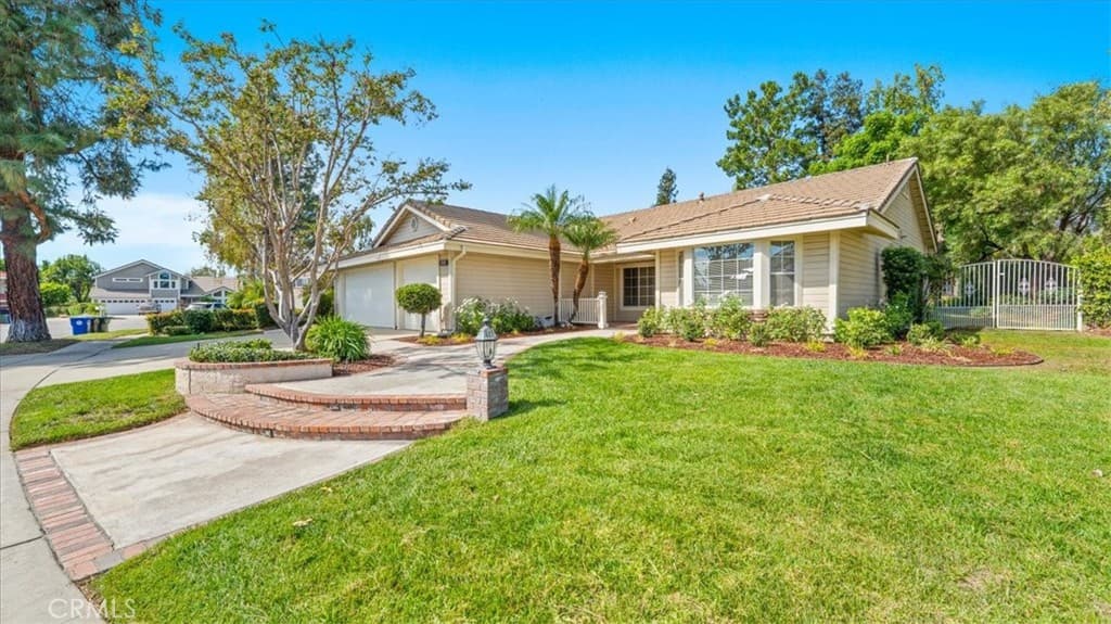 1519 Mansfield Court