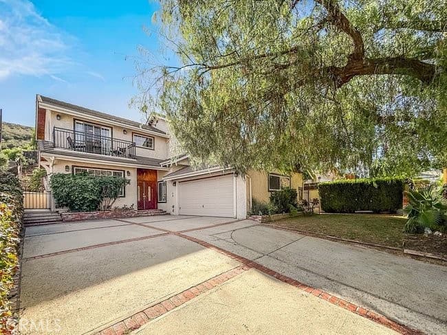 28348 Laura La Plante Drive