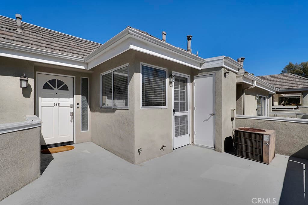 23953 Arroyo Park 156