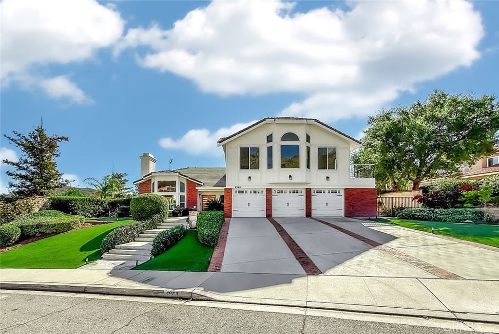4940 Rock Castle Court
