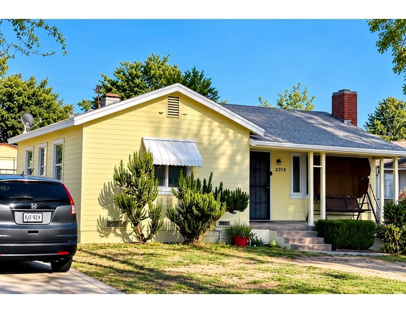 2315 N Lugo
