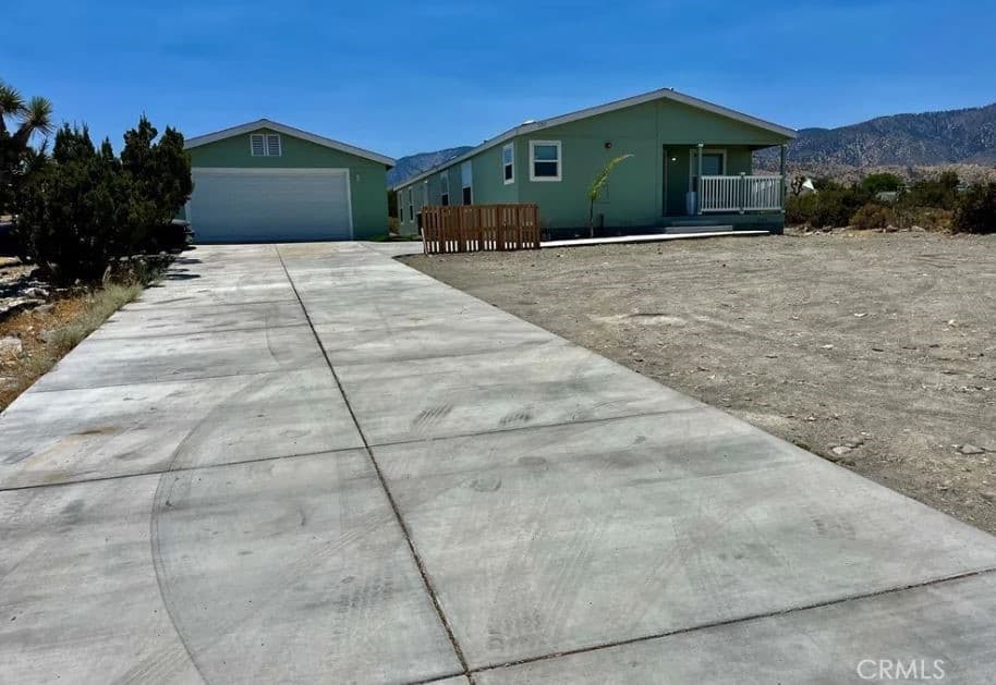 2757 Phelan Road