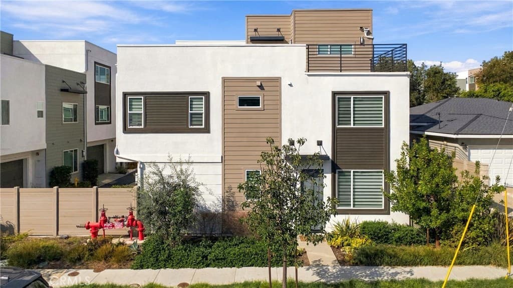 2908 Fisk Lane