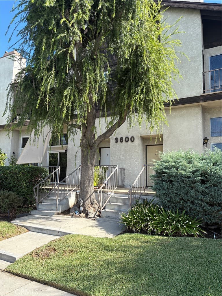 9800 Sepulveda 6
