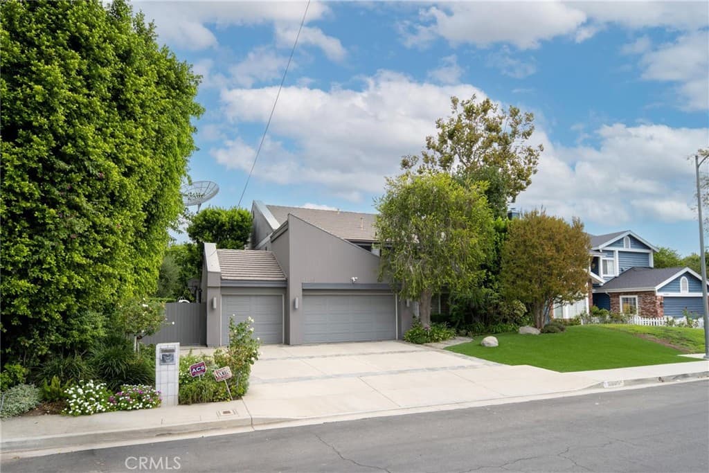13109 Addison
