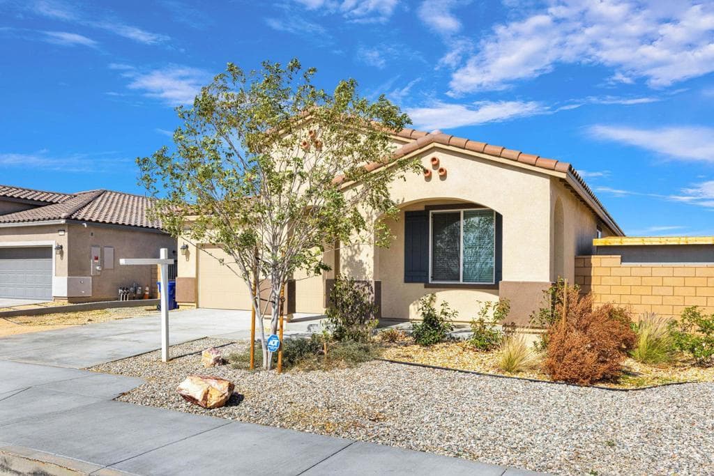 11912 Olivine Road