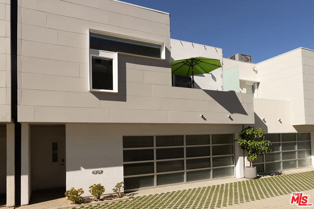 4787 Rock Row Drive
